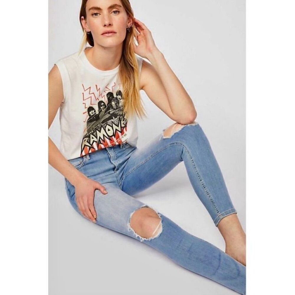 Free People Women Busted Knee Skinny Fit Jeans, Blue, 28R
